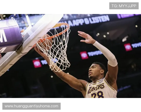 湖人迎关键连胜 詹姆斯状态火热带队冲击季后赛